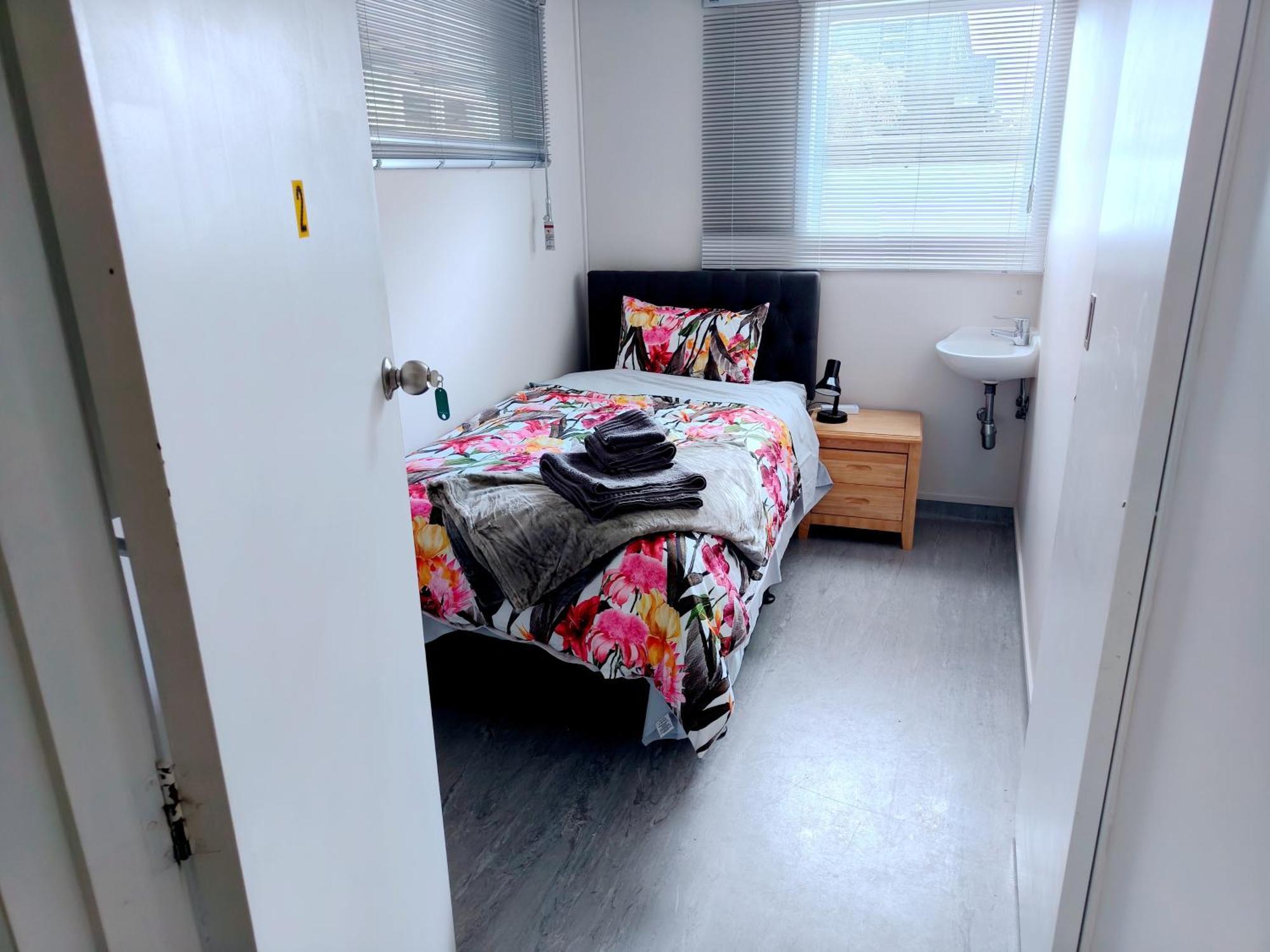 Milford Central Budget Friendly Rooms Окленд Экстерьер фото